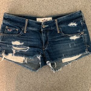Cute Hollister shorts
